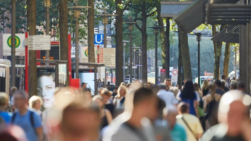 In Hamburg lebte Ende 2025 im Schnitt die jüngste Bevölkerung. (Symbolbild) (Foto: Georg Wendt/dpa)