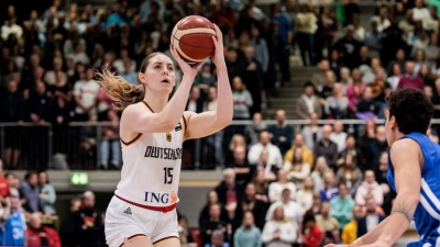 Luisa Geiselsöder (hier im Länderspiel gegen Griechenland) lässt die deutsche Nationalmannschaft nicht in Stich. (Foto: DBB/Demirel)