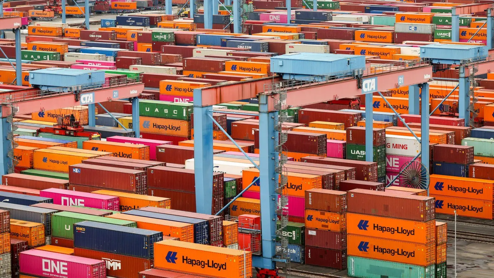 Die US-Regierung hat den Prozess zur Rückerstattung von unrechtmäßigen Zöllen begonnen. (Symbolbild) (Foto: Christian Charisius/dpa)