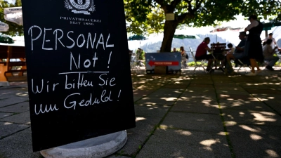 Auch in der Gastronomie gibt es Beschäftigungschancen. (Foto: Sven Hoppe/dpa)