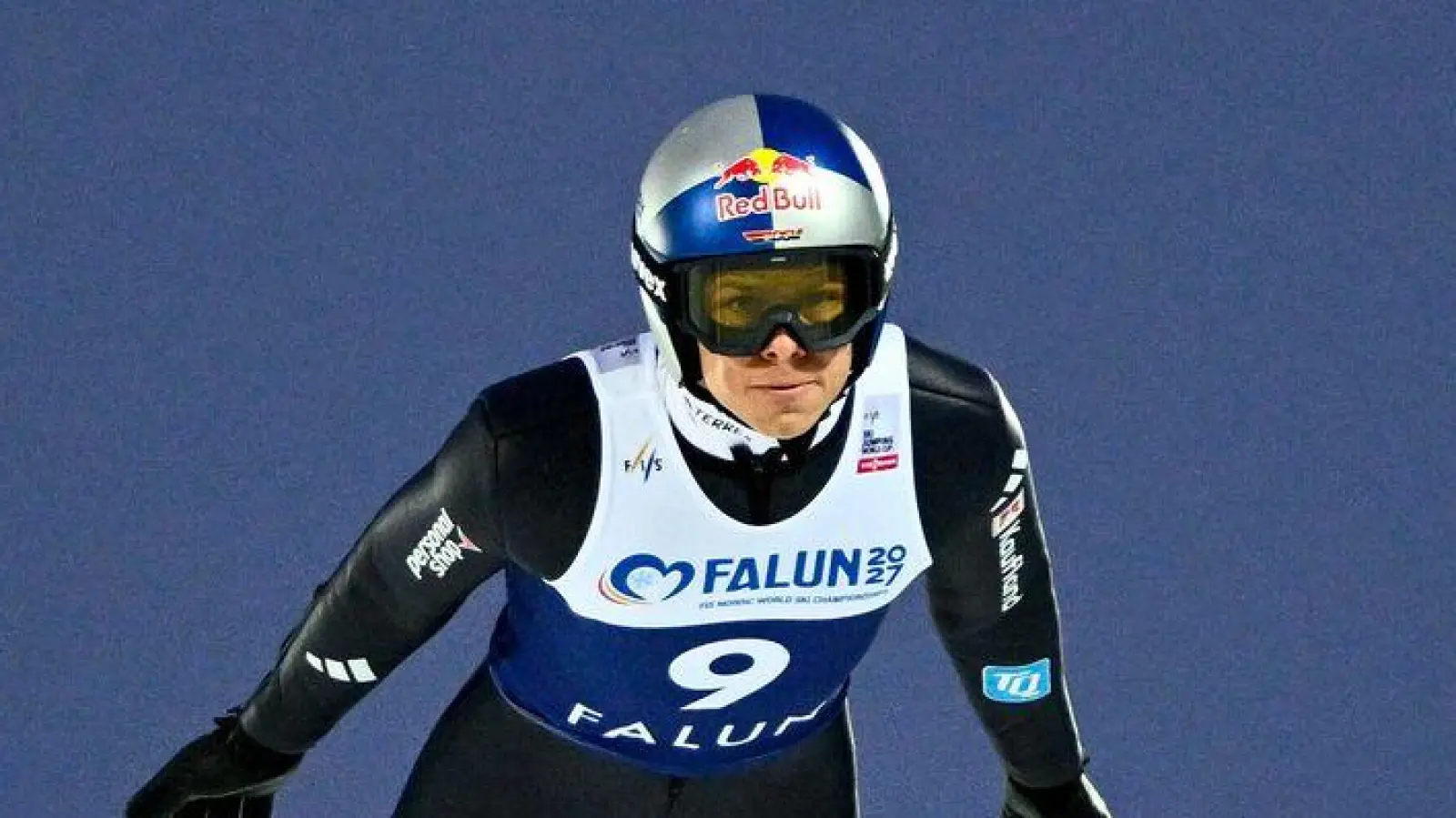 Für Andreas Wellinger lief es diesmal besser. (Foto: Fredrik Sandberg/TT News Agency/AP/dpa)