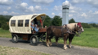 Die Pferde Rieke und Don zogen den Planwagen von der Rhön nach Rüdisbronn. (Foto: Bärbel Pink)