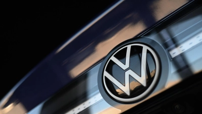 VW hat 1,5 Millionen vollelektrische Autos aus der ID-Reihe ausgeliefert.  (Foto: Lars Penning/dpa)