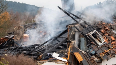 Der 29-jährige Bewohner des Hauses in Chamerau erlitt bei dem Brand am Freitag schwerste Verletzungen. (Archivbild) (Foto: -/News5/dpa)