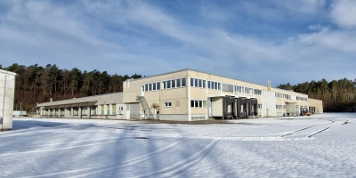 Das ehemalige Logistikzentrum der Edeka wird abgerissen. Anschließend soll hier ein neues Wohngebiet entstehen. (Foto: Andrea Walke)