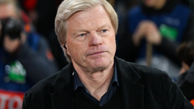 Oliver Kahn ist gespannt auf die Entscheidung von Bayer-Star Florian Wirtz. (Foto: Sven Hoppe/dpa)