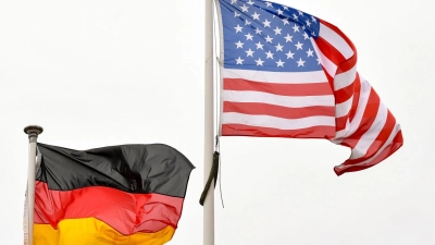 Schwierige Zeiten für Deutschlands Exporteure im Geschäft mit dem wichtigsten Handelspartner USA. (Symbolbild) (Foto: Jens Kalaene/dpa-Zentralbild/dpa)