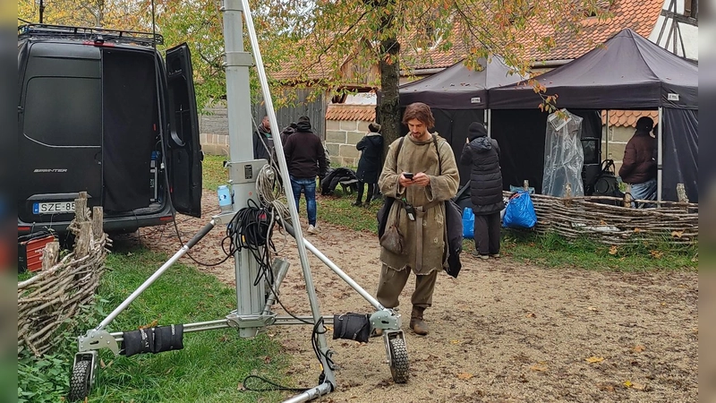 Im Fränkischen Freilandmuseum entstehen in Bad Windsheim gerade Szenen für den Film „The Uprising”. (Foto: Katrin Merklein)