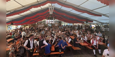 Kirchweih Markt Erlbach (Foto: Gudrun Schwarz-Köhler)