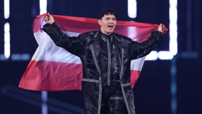 ESC-Sieger JJ (24) sagte, er sei gegen eine Teilnahme Israels beim nächsten Eurovision Song Contest, der 2026 in Österreich stattfinden soll. (Foto: Jens Büttner/dpa)