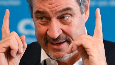 Für CSU-Chef Söder steht die SPD nach der Wahl-Pleite in Rheinland-Pfalz an einem schwierigen Punkt.  (Foto: Sven Hoppe/dpa)