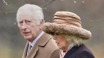 König Charles III. und Königin Camilla besuchen den Sonntagsgottesdienst in der St. Mary Magdalene Church in Sandringham. (Foto: Joe Giddens/PA Wire/dpa)