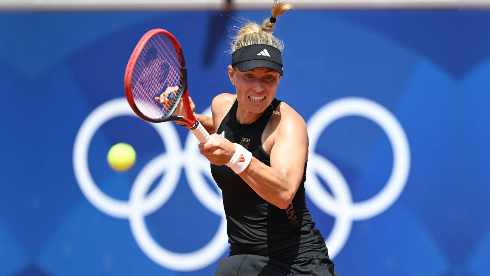 Angelique Kerber verblüfft in Paris. (Foto: Sven Hoppe/dpa)