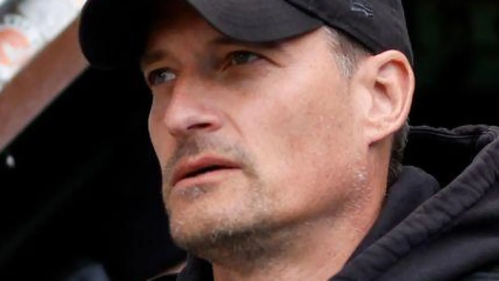 Selbst gewählter Abgang: Alexander Blessin ist nicht mehr Trainer des FC St. Pauli. (Archivbild)  (Foto: Philipp Szyza/dpa)