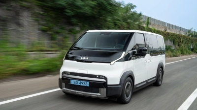Für alle mit viel Platzbedarf: Der PV5 bietet viel Raum und einen elektrischen Antrieb. (Foto: Kia/dpa-tmn)