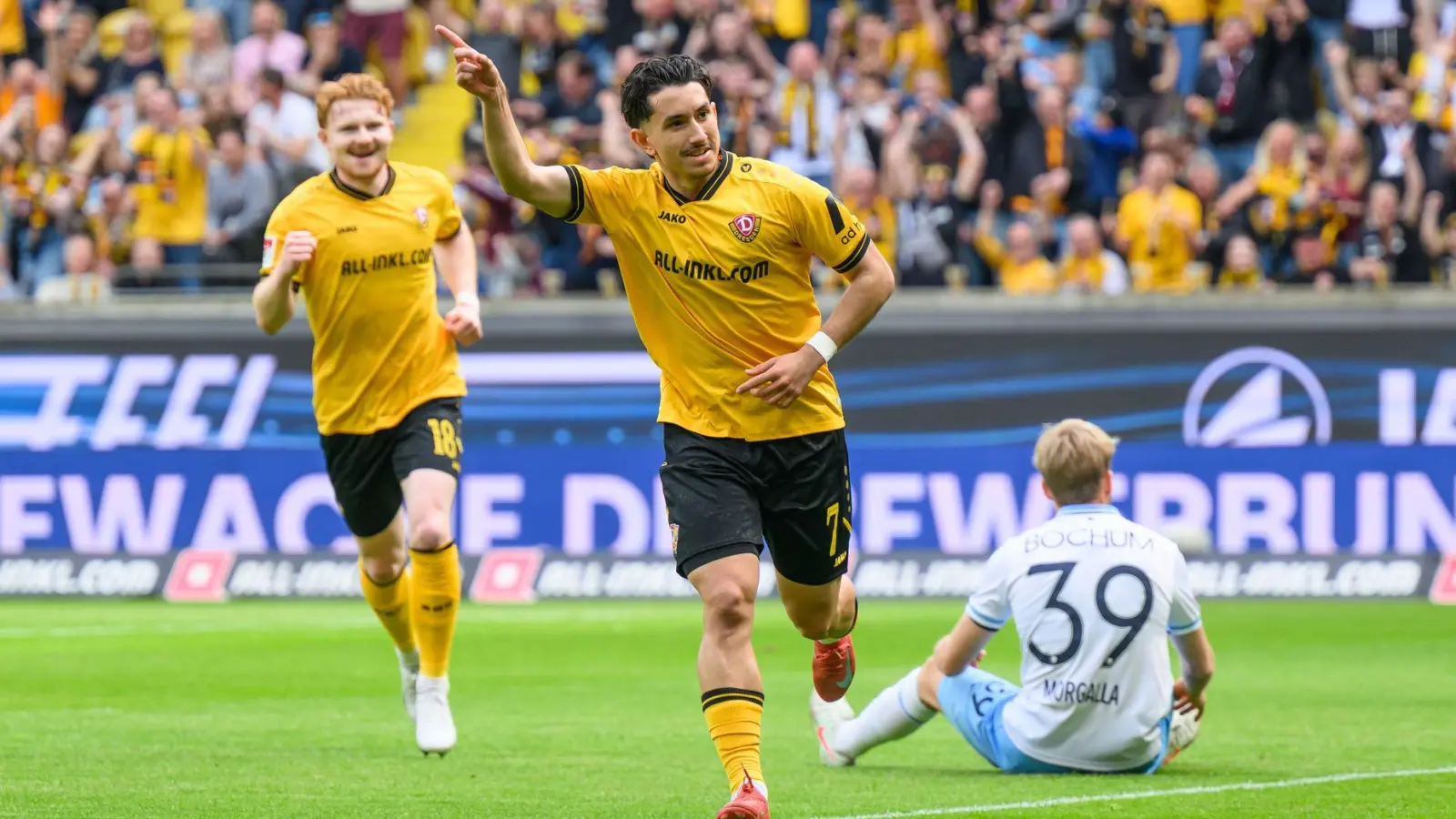 Jason Ceka von Dynamo Dresden erzielte gegen Bochum den 1:0-Führungstreffer.  (Foto: Robert Michael/dpa)