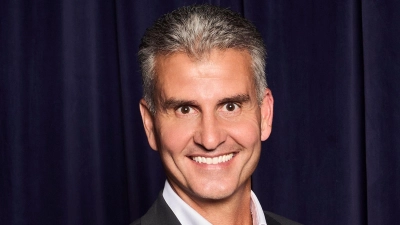 Der 54-jährige Josh D'Amaro ist seit 28 Jahren bei Disney. (Foto: Uncredited/The Walt Disney Company via AP/dpa)