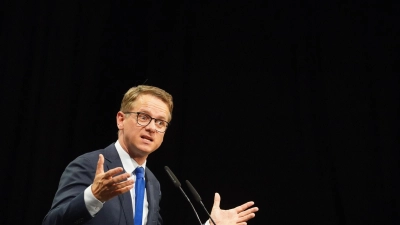 CDU-Generalsekretär Carsten Linnemann hat eine Idee präsentiert, mit der die Union dem Fachkräftemangel entgegenwirken will. Es geht um Rentnerinnen und Rentner. (Foto: Marcus Brandt/dpa)