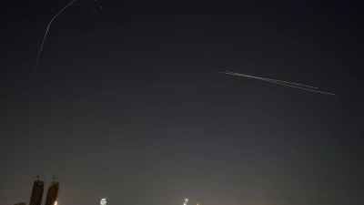 Mehr als 500 ballistische Raketen hat der Iran bei Vergeltungsschlägen nach Angaben des US-Militärs abgefeuert.  (Foto: Ohad Zwigenberg/AP/dpa)