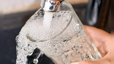 Es stimmt nicht, dass Leitungswasser nicht mehr als Trinkwasser empfohlen wird. (Foto: Patrick Pleul/dpa-Zentralbild/ZB)