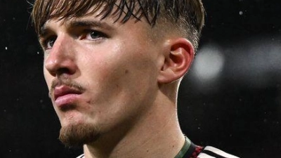 Bayern-Teenager Lennart Karl traf bei der 1:3-Niederlage beim FC Arsenal. (Foto: Sven Hoppe/dpa)