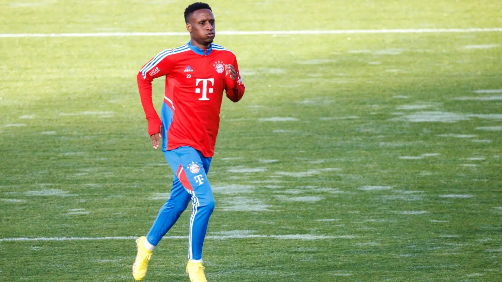 Wurde im Herbst 2020 von den Bayern verpflichtet: Abwehrspieler Bouna Sarr. (Foto: Matthias Balk/dpa)