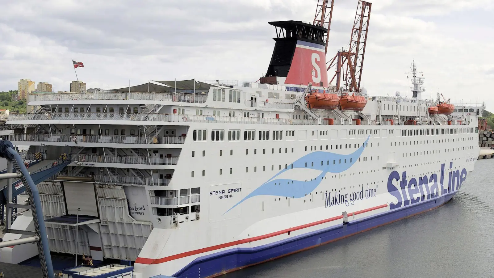 Was genau auf der Ostsee-Fähre „Stena Spirit“ passiert ist, wird noch ermittelt (Archivbild). (Foto: Adam Warzawa/PAP via epa/dpa)