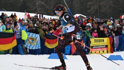 Franziska Preuß auf der Strecke in Antholz. (Foto: Hendrik Schmidt/dpa)