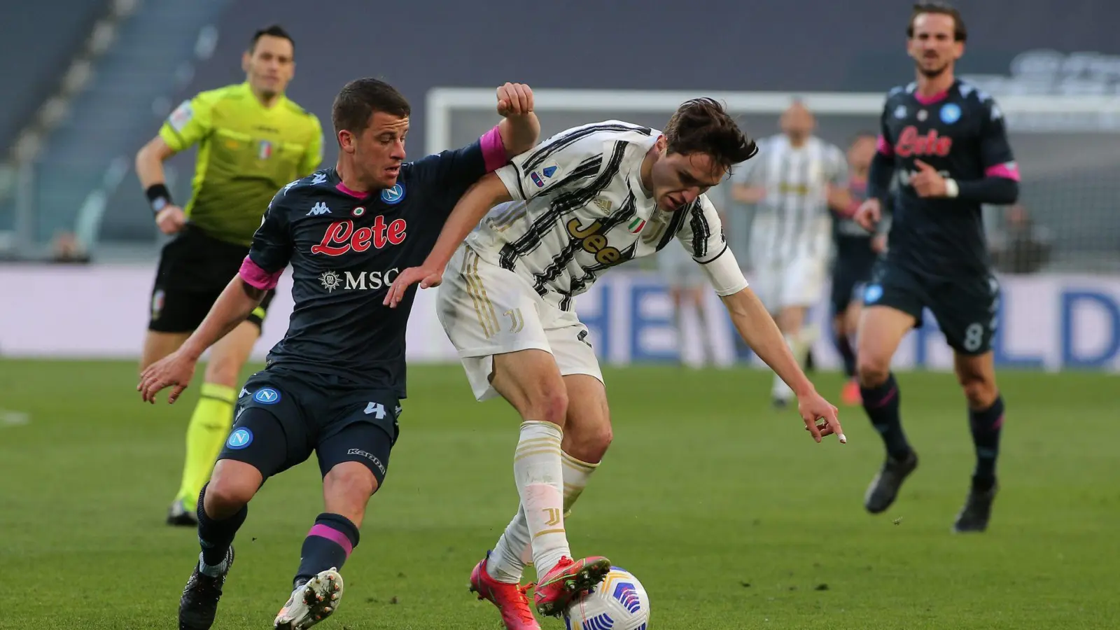 Diego Demme (l) soll das Mittelfeld der Hertha verstärken. (Foto: Claudio Benedetto/LPS via ZUMA Wire/dpa)