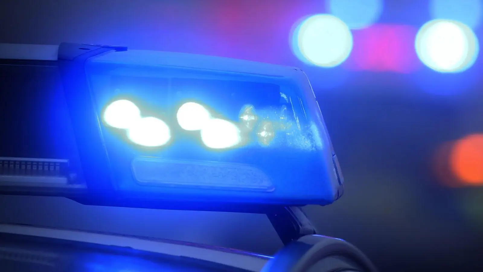 Die Polizei sucht nach dem Täter. (Symbolbild) (Foto: Karl-Josef Hildenbrand/dpa)