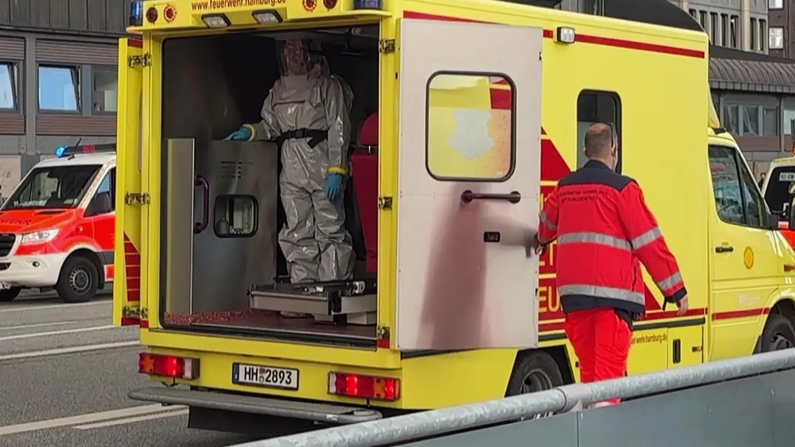 In Hamburg wird untersucht, ob sich zwei Menschen mit dem Marburg-Virus infiziert haben (Foto aktuell) (Foto: André Lenthe/Lenthe Medien/dpa)