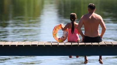 Der Deutsche Wetterdienst (DWD) erwartet am Mittwoch Temperaturen nahe der 40-Grad-Marke. (Foto: Patrick Pleul/dpa)