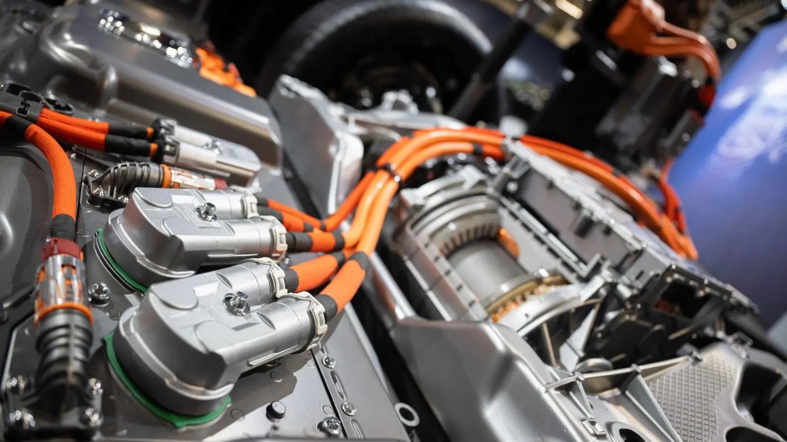 Bei Lithiumbatterien für Elektro-Autos dominiert China als Lieferant (Archivbild) (Foto: Sebastian Christoph Gollnow/dpa)