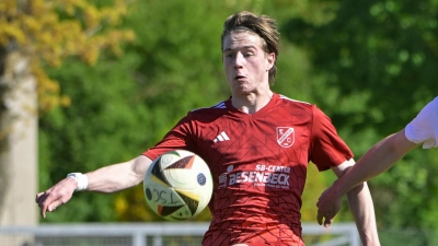 Julius Schöniger schoss in der Vorsaison das Siegtor gegen Schwabach. Diesmal fehlt er dem TSC Neuendettelsau.  (Foto: Martin Rügner)