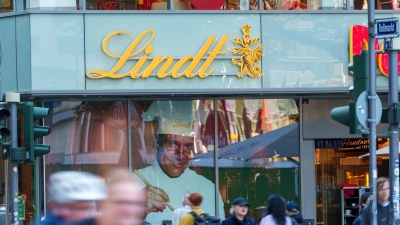 Schokokonzern Lindt &amp; Sprüngli: Der alte Chef ist zunächst der neue. (Archivbild) (Foto: Andreas Arnold/dpa)