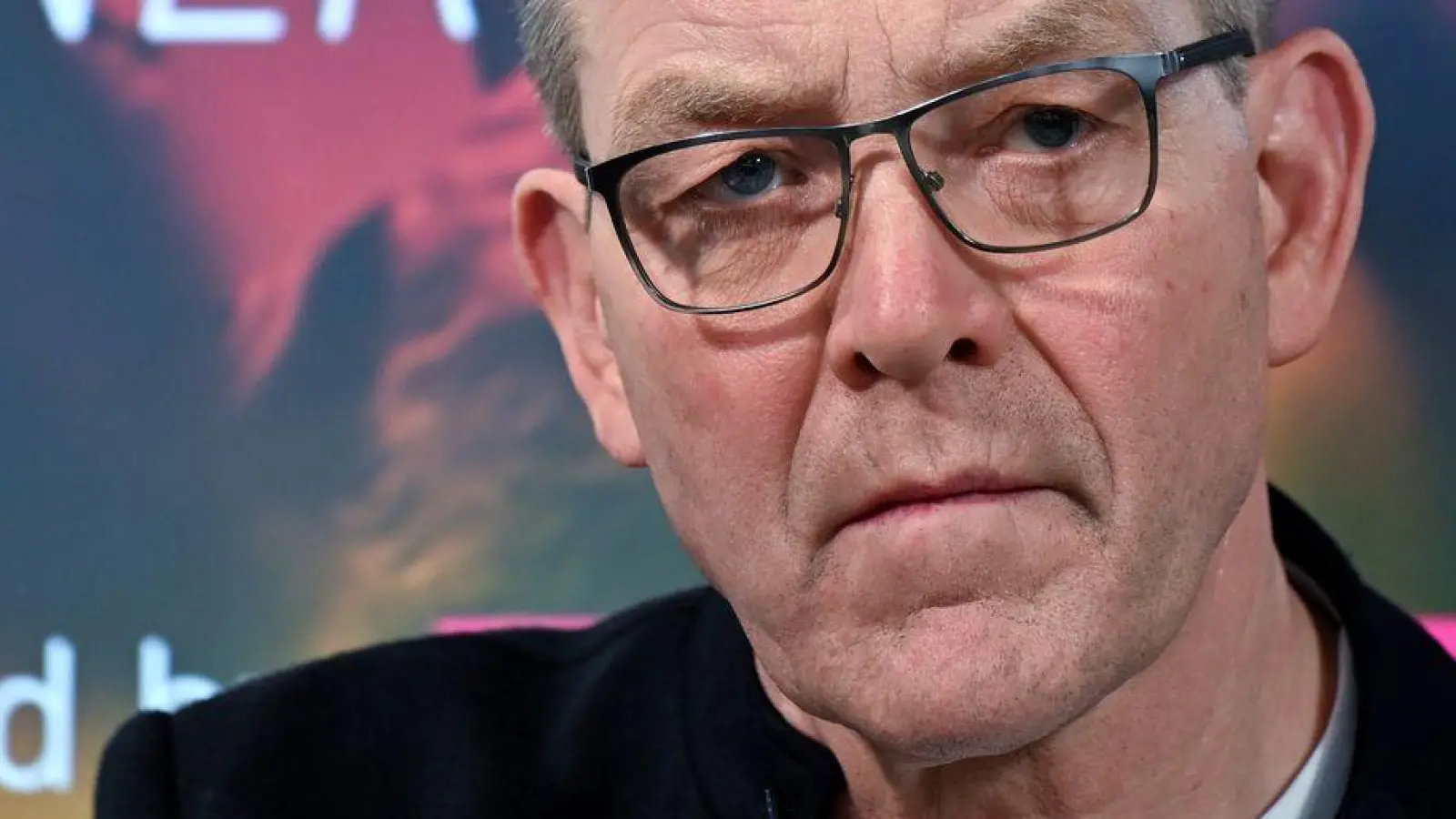 Bundestrainer Alfred Gislason strebt mit der DHB-Auswahl das EM-Halbfinale an. (Foto: Federico Gambarini/dpa)