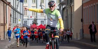 Der Sparkassenlauf 2025 in der Altstadt von Ansbach. (Foto: René Chlopotowski)