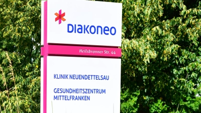 Die Klinik Neuendettelsau ist schon längere Zeit Geschichte, aber auch für das Gesundheitszentrum Mittelfranken, das das Dach für die Medizinischen Versorgungszentren in Ansbach und Neuendettelsau bildet, findet sich bisher am Standort Neuendettelsau kein Interessent. (Archivbild: Jim Albright)