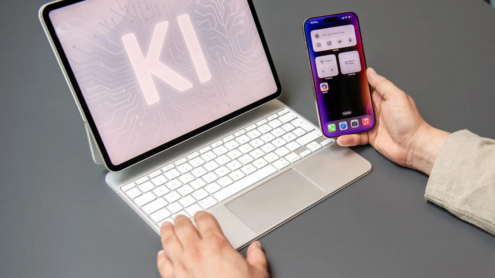 Selbsteinschätzung: Mehr als die Hälfte der Befragten findet, dass die eigenen KI-Fähigkeiten ausbaufähig oder schwach sind. (Foto: Nico Tapia/dpa-tmn)