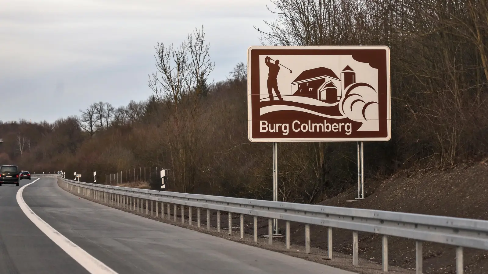 Eine schöne Aussicht genießen kann man bei einem Besuch der Burg Colmberg im Landkreis Ansbach. (Foto: Tizian Gerbing)