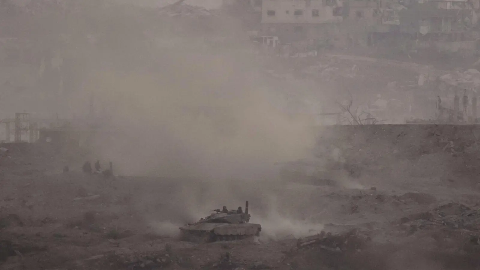 Die Hamas will vor einer neuen Waffenruhe noch einige Details klären. (Foto: Leo Correa/AP/dpa)