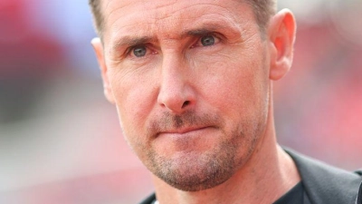 Miroslav Klose freut sich auf die 125-Jahr-Feier beim 1. FC Nürnberg. (Foto: Daniel Karmann/dpa)
