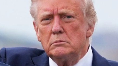 Trump mischt sich in Parlamentswahl in Kanada ein. (Archivbild) (Foto: Evan Vucci/AP/dpa)
