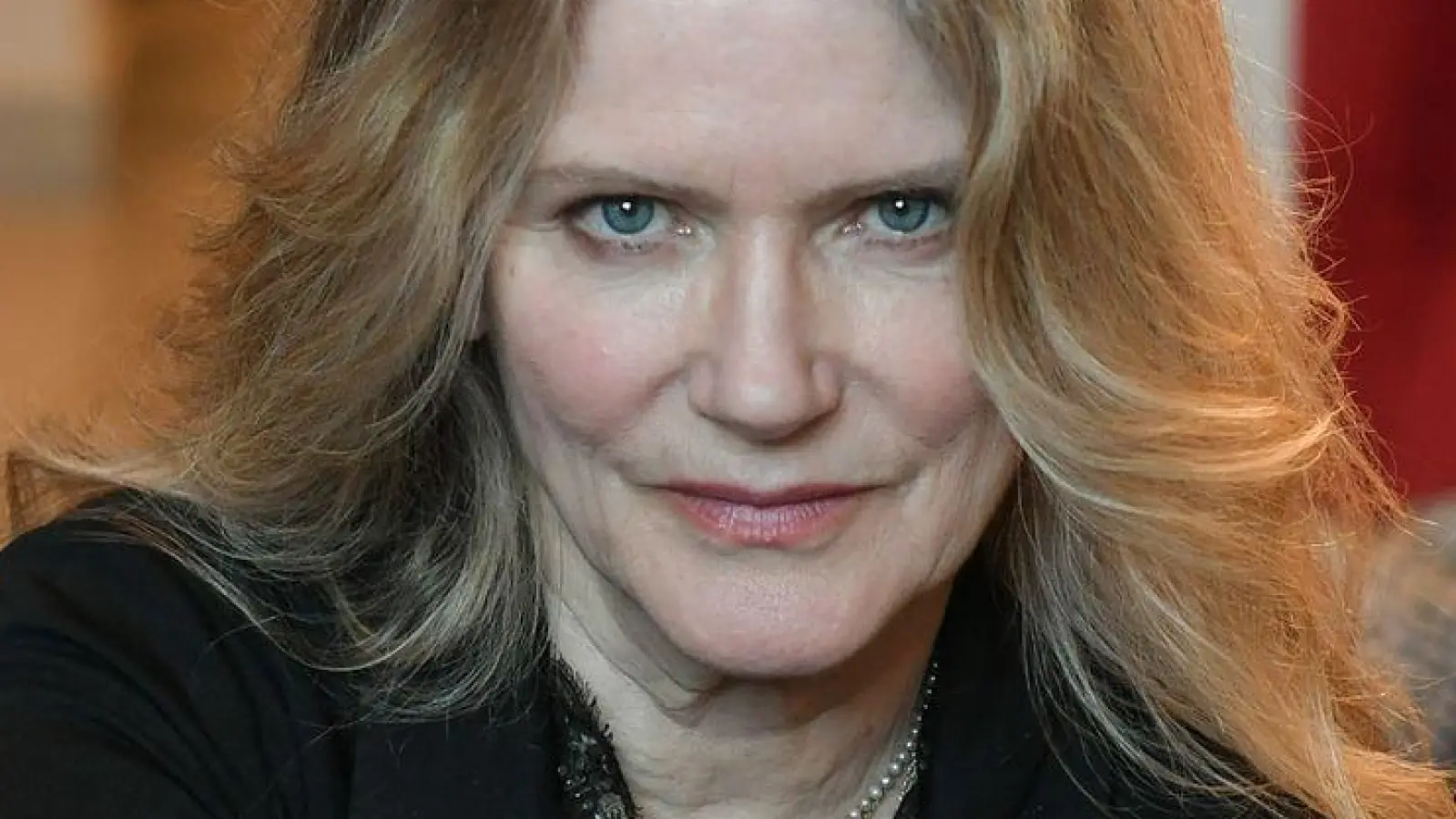  Im Drama „Klandestin“ überrascht Barbara Sukowa mit dem Porträt einer eiskalt anmutenden Politikerin. (Archivbild) (Foto: Jens Kalaene/dpa-Zentralbild/dpa)