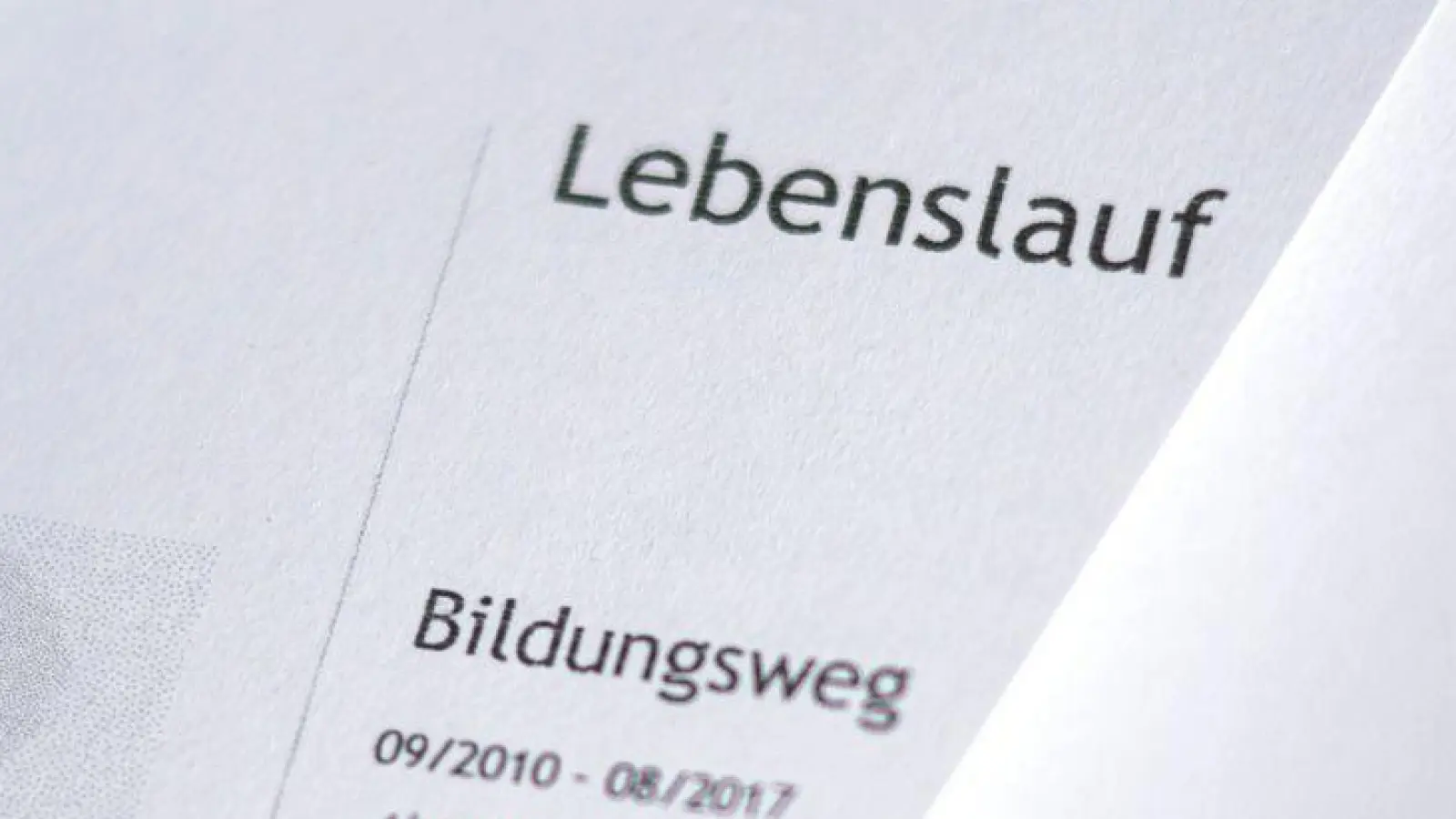 Als Bewerber sitzt man derzeit am längeren Hebel. (Illustration) (Foto: Sina Schuldt/dpa/dpa-tmn)