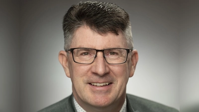 Sollte Bürgermeister Jürgen Meyer wieder gewählt werden, wird er sein Amt hauptamtlich ausüben. (Foto: Andreas Riedel)