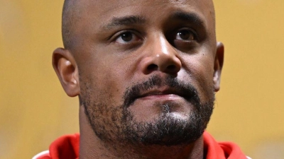 Der FC Bayern München von Trainer Vincent Kompany legt in der Vorbereitung auf die neue Saison los. (Foto: Sven Hoppe/dpa)