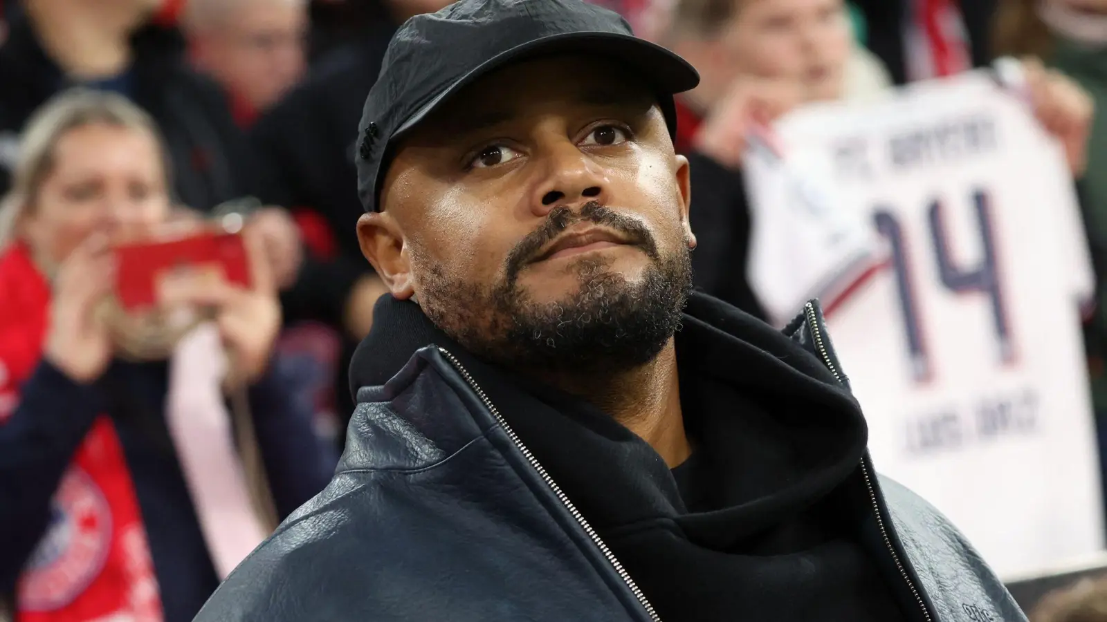 Vincent Kompany hat das Krankenhaus verlassen können. Wann er ins Stadion zurückkehren kann, ist offen. (Archivbild)     (Foto: Karl-Josef Hildenbrand/dpa)