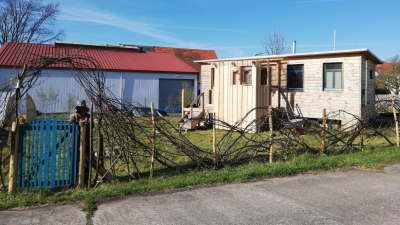 Modellprojekt oder kleine Siedlung? Die Verwaltung will prüfen, ob sich Grundstücke für solche Tiny Häuser finden lassen. (Foto: Stefan Brand)