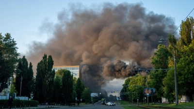 Dramatische Szenen ereignen sich in Kiew. (Foto: Alex Babenko/AP/dpa)